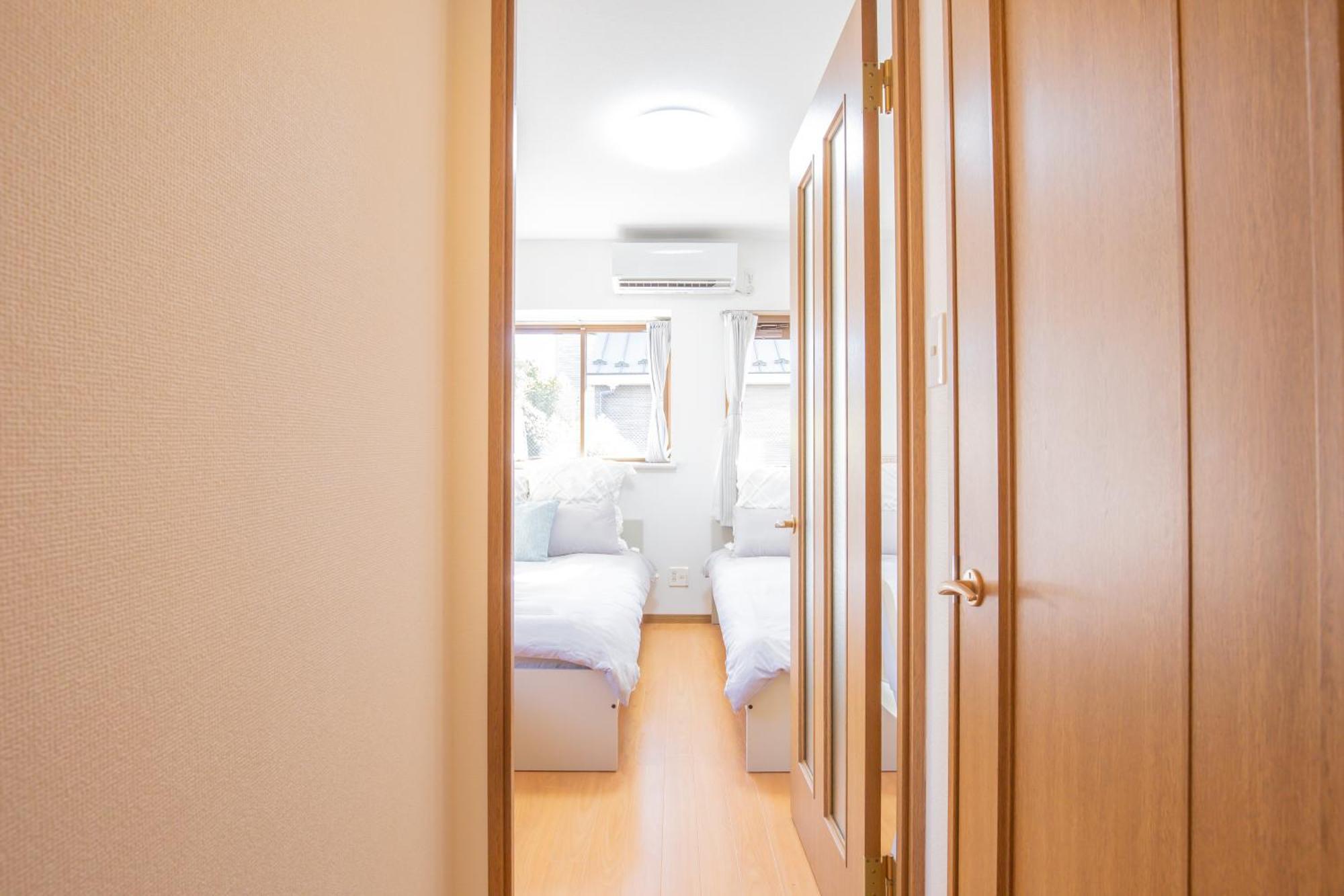 Walk To Ushigome-Yanagicho Sta. Eowh Appartement Tokio Buitenkant foto